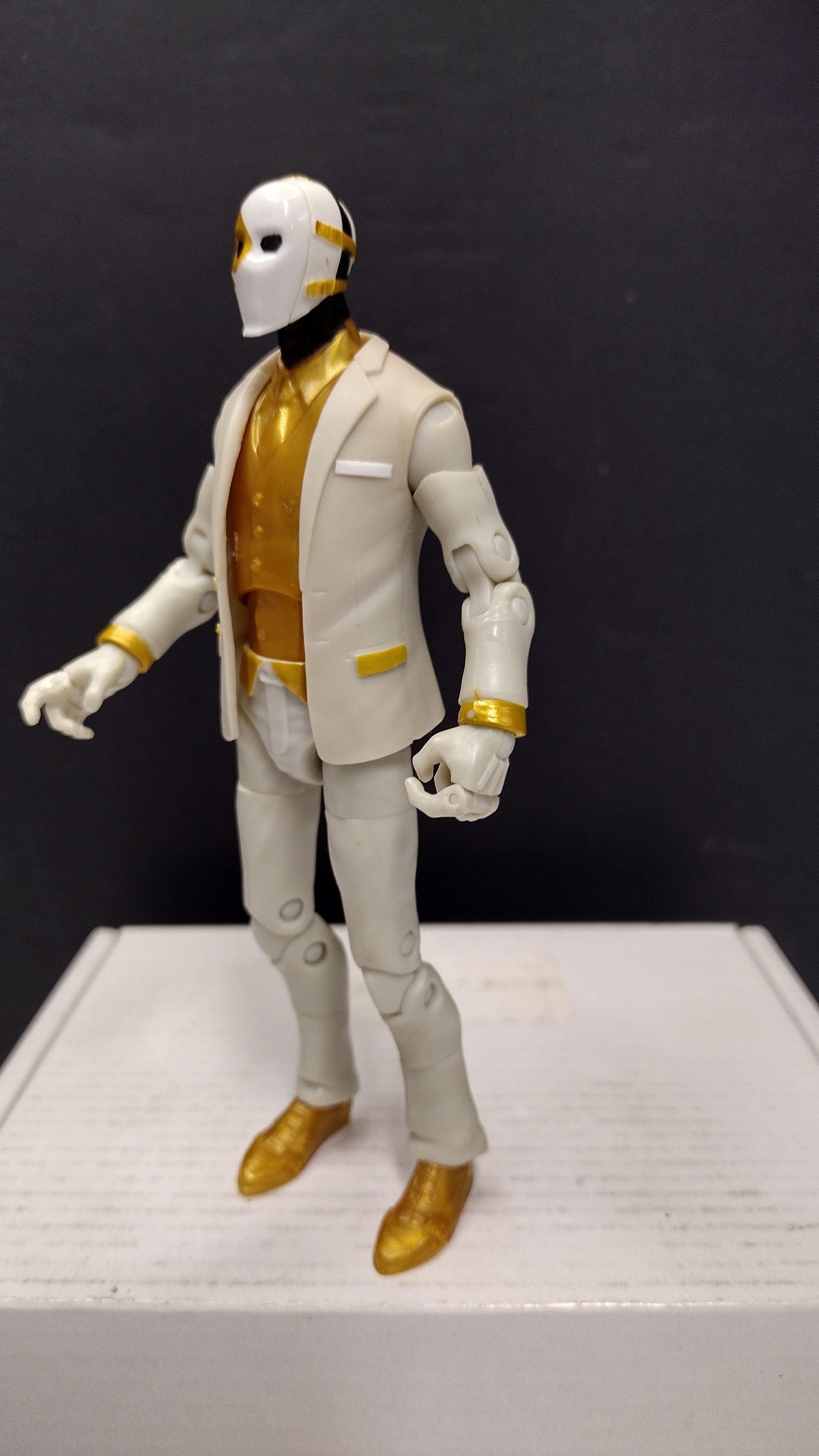 2019 Jazwares Fortnite Legendary Series 6" Double Agent Wildcard Figure (Loose)