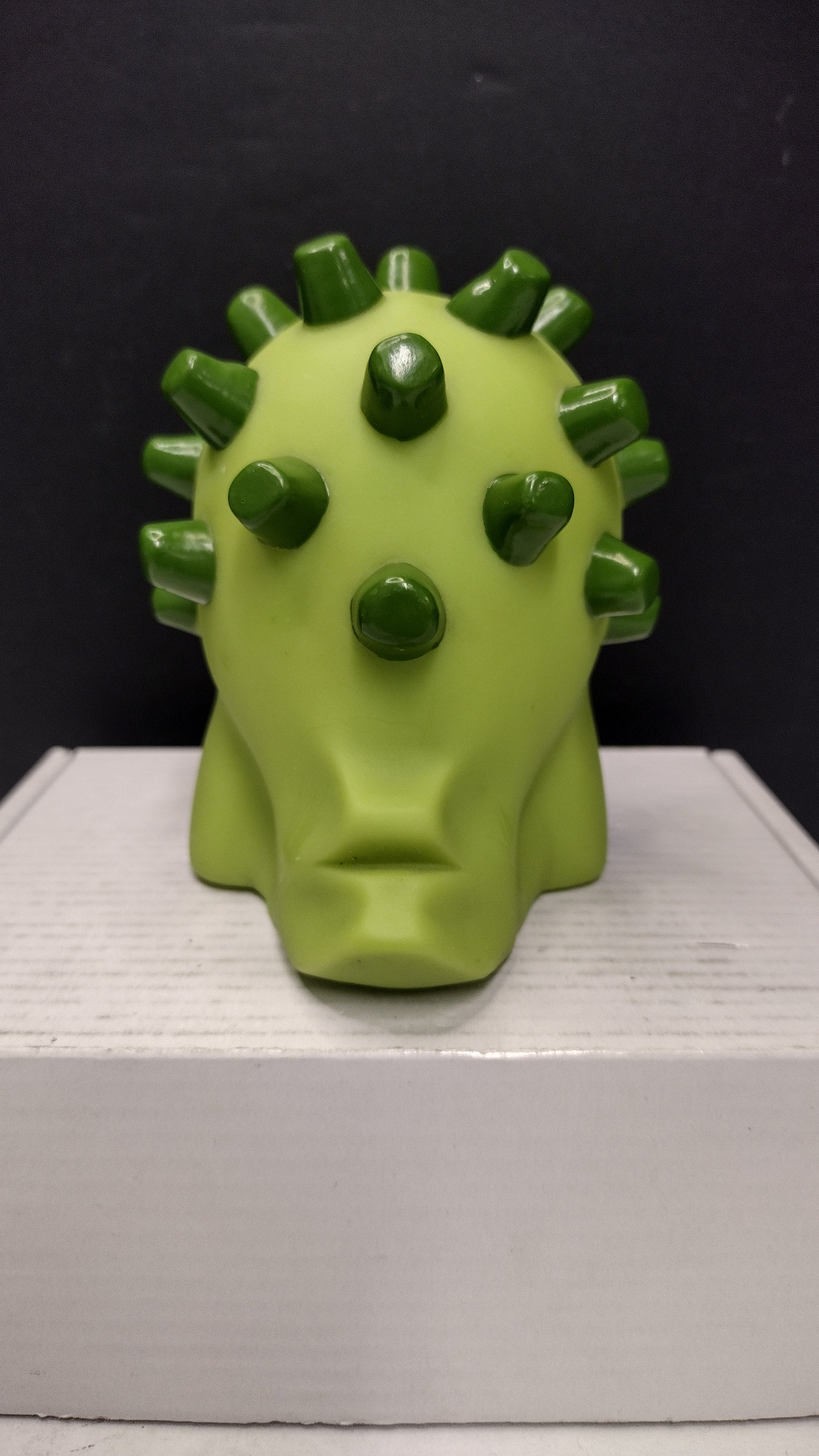 Attaboy The Axtrx "Nubbed Creature" Designer Vinyl Art Toy (Rock America - Loose w/ 1 Mouth Accessory)