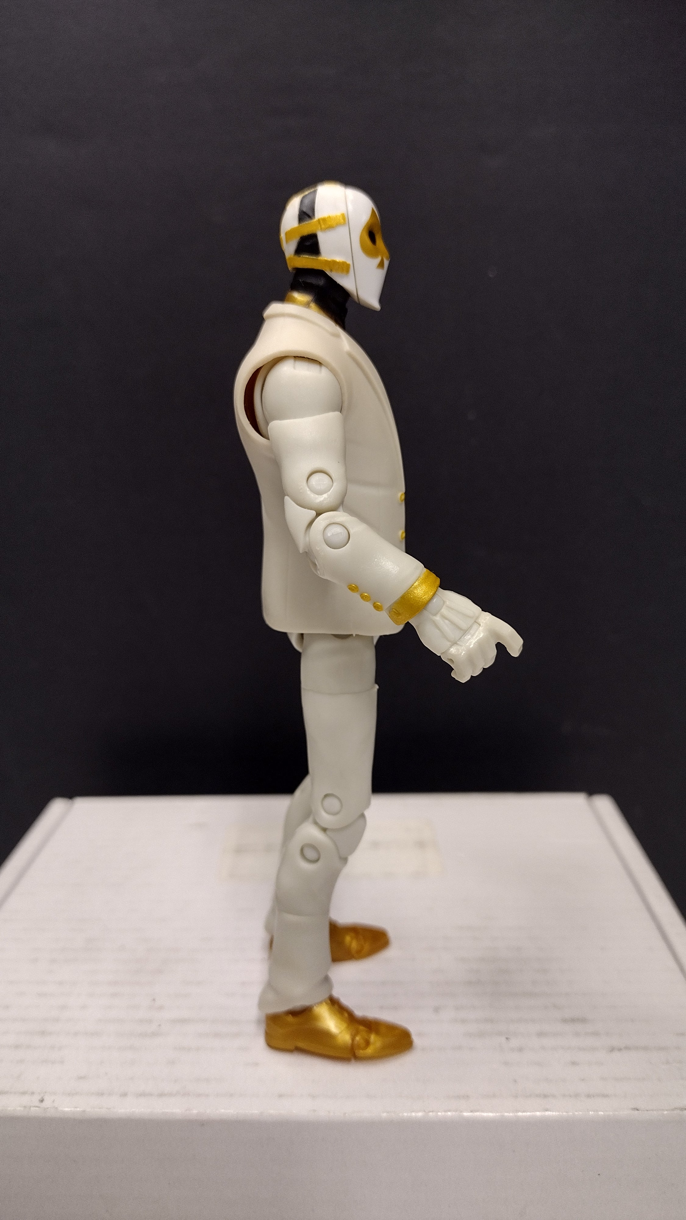 2019 Jazwares Fortnite Legendary Series 6" Double Agent Wildcard Figure (Loose)