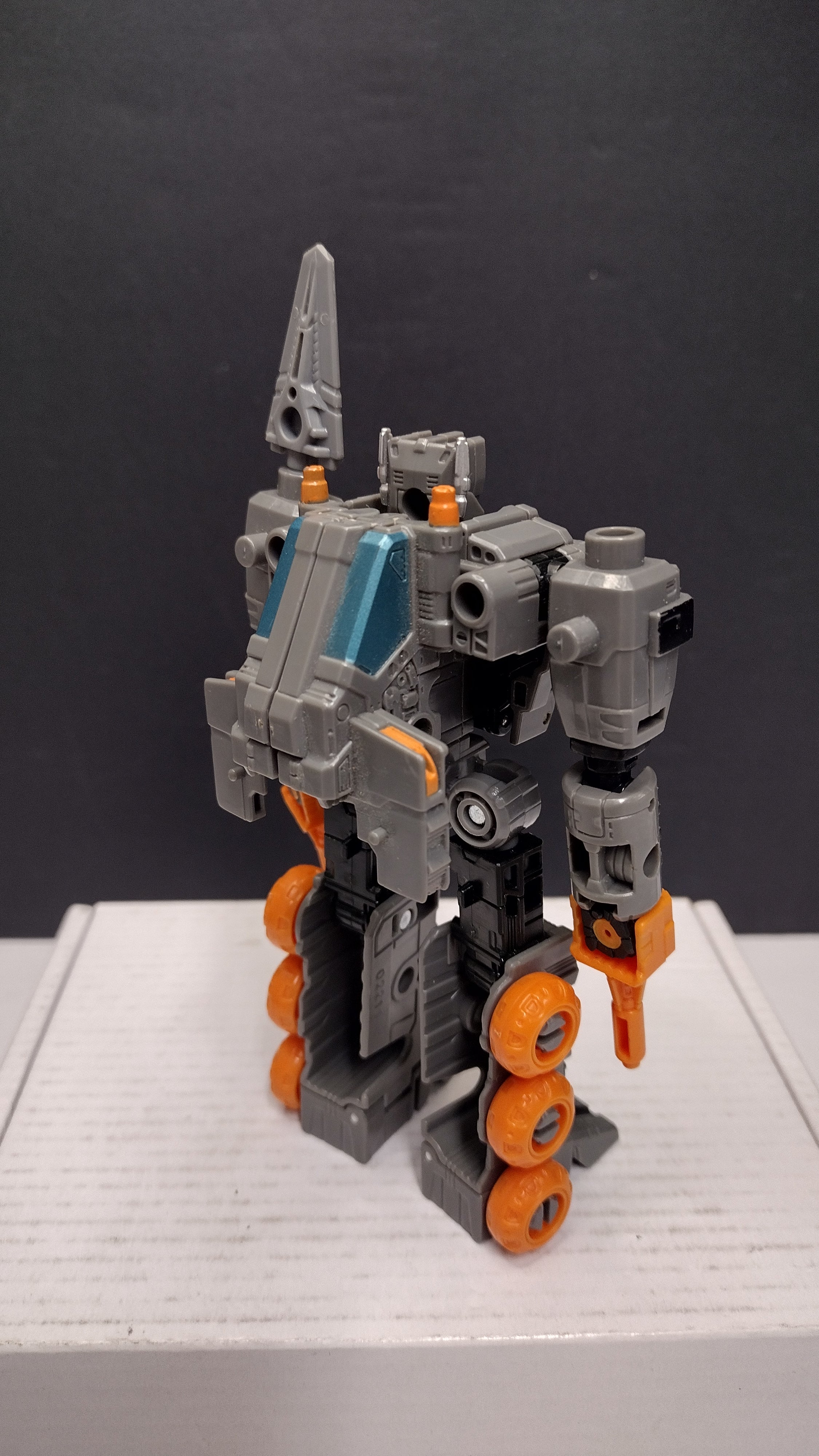 Hasbro Transformers Earthrise War for Cybertron Fasttrack (Complete - Loose)
