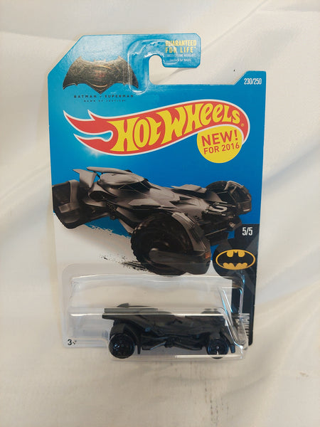 Hot Wheels Batman Batmobile 5/5 Batman v Superman