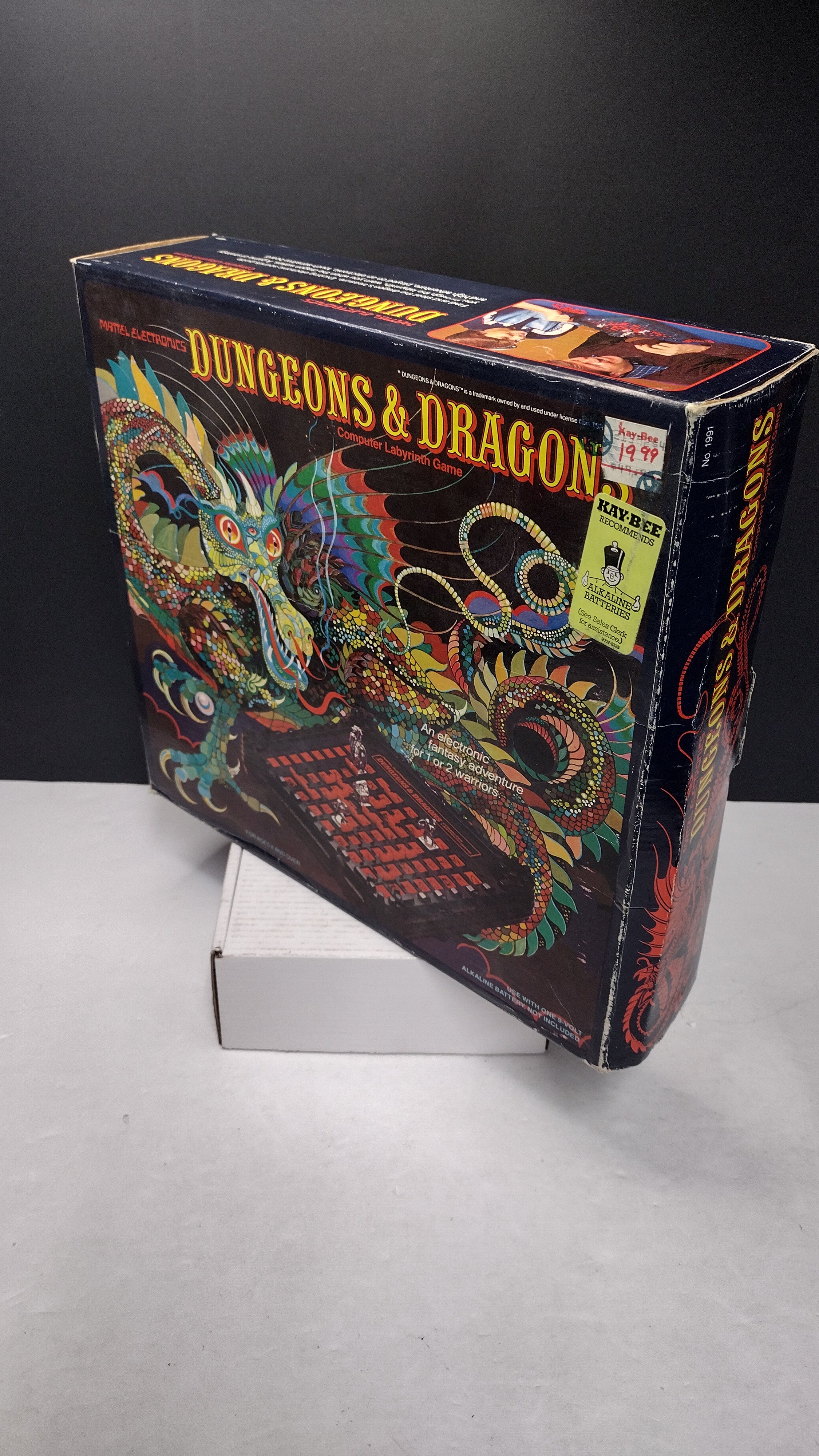 Vintage 1980 Mattel Electronics Dungeons & Dragons Computer Labyrinth Game (100% Complete with Box & Cards)