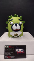 Attaboy The Axtrx "Nubbed Creature" Designer Vinyl Art Toy (Rock America - Loose w/ 1 Mouth Accessory)