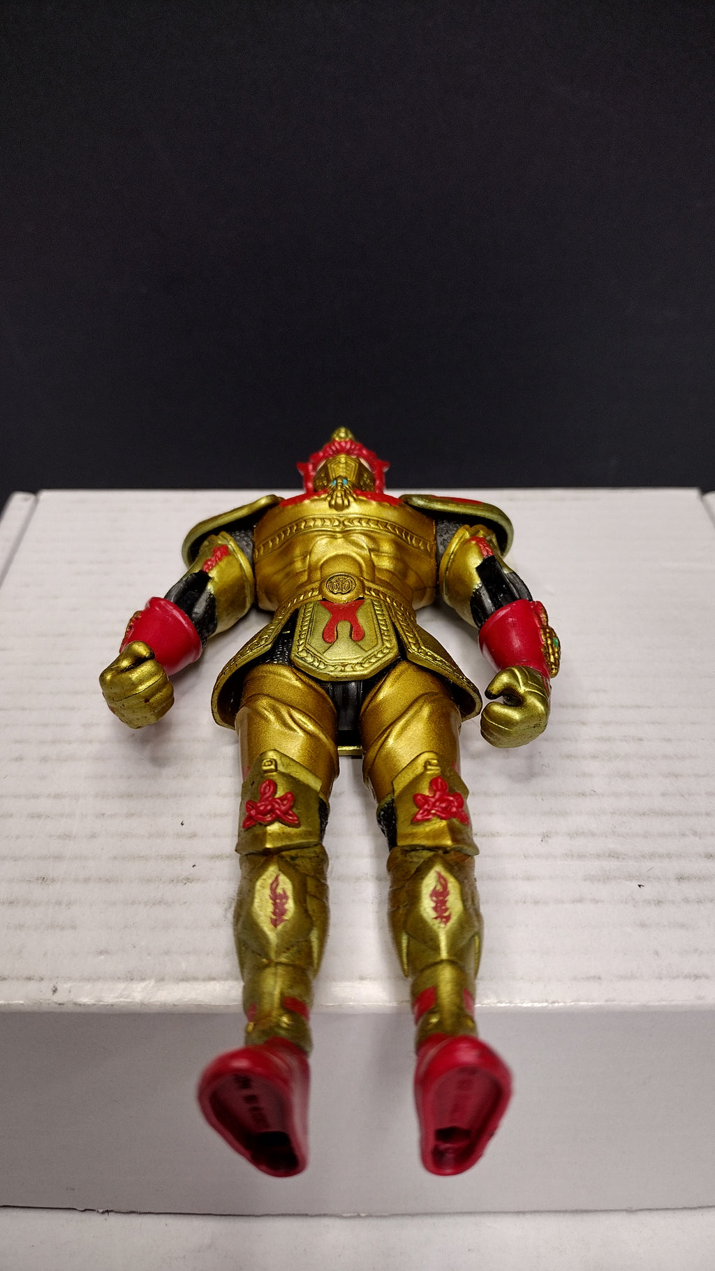 Vintage 1998 Saban's Bandai Mystic Knights of Tir Na Nog Rohan (Loose with Great Hall Castle Pop-Up)
