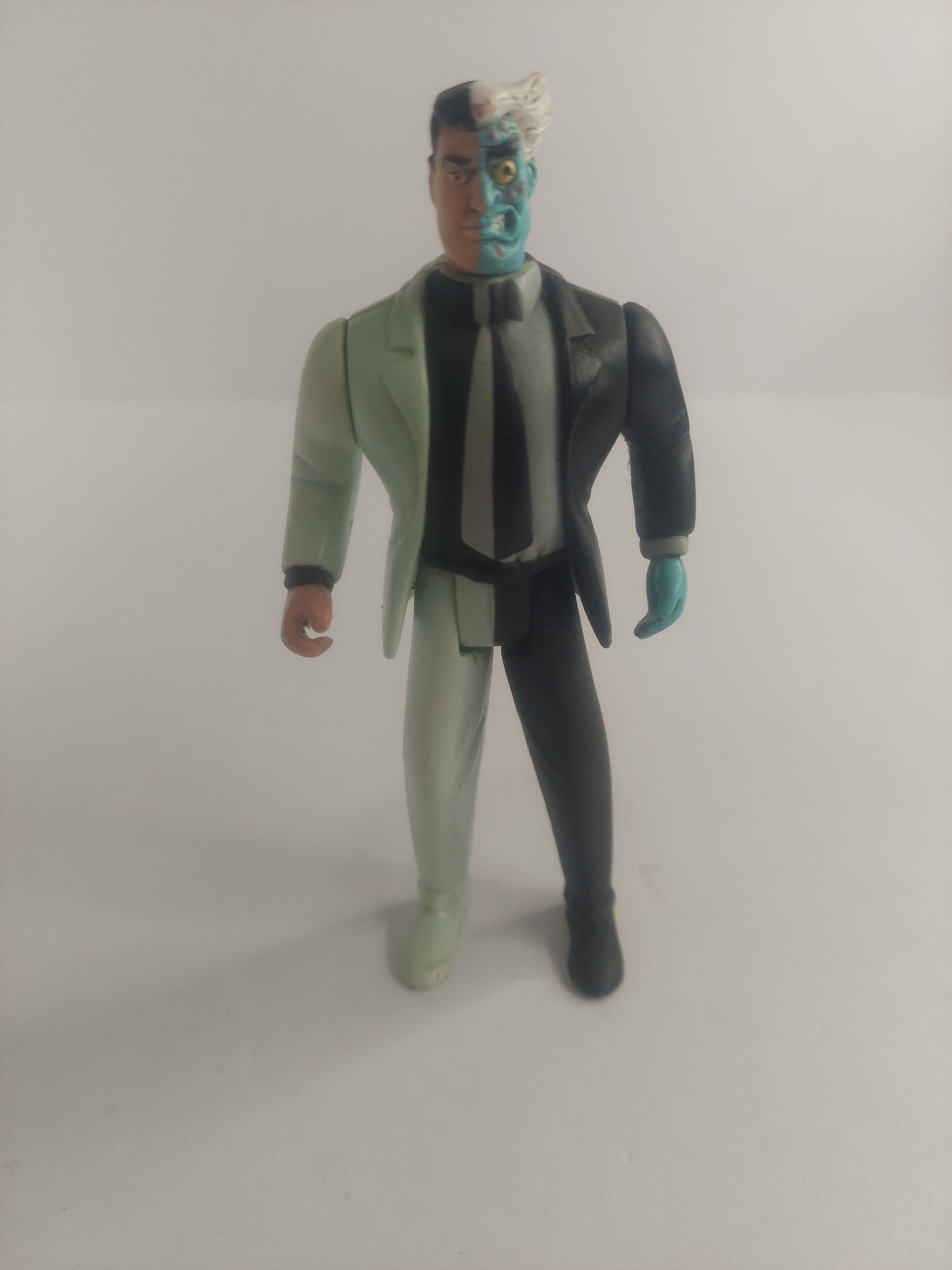 Vintage 1993 DC Batman The Animated Series Two-Face 4.75" Figure