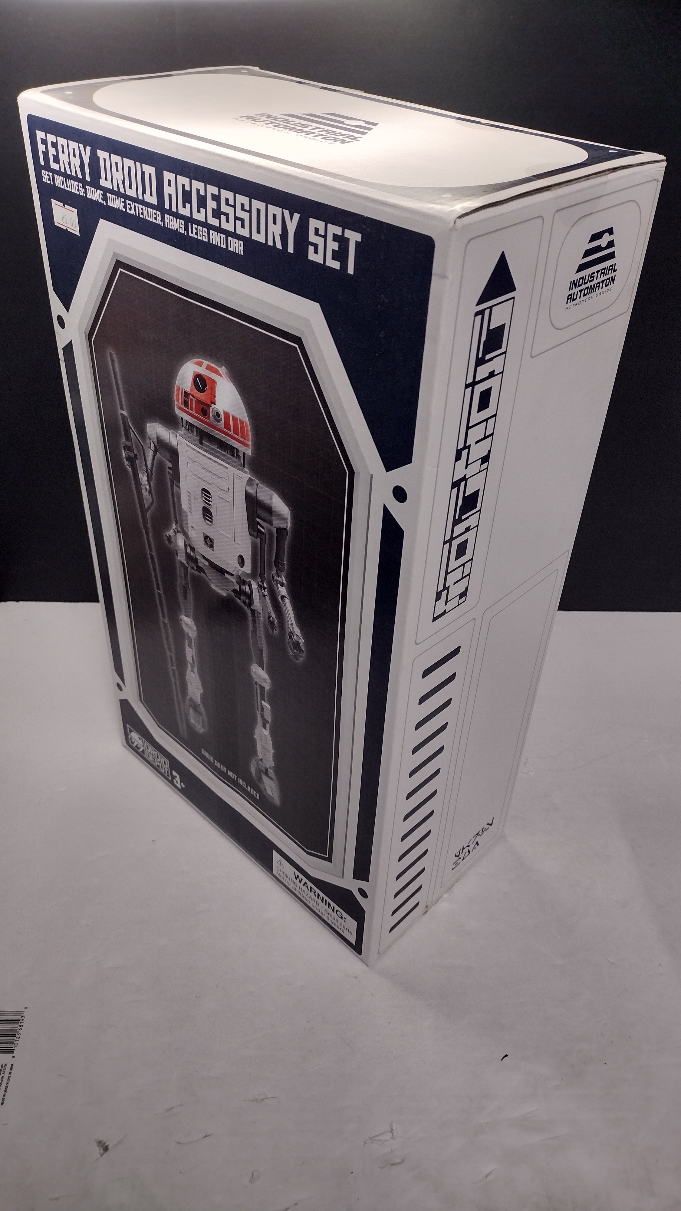 Modern Star Wars Galaxy's Edge Droid Depot Ferry Droid Accessory Set (Factory Sealed in Box)