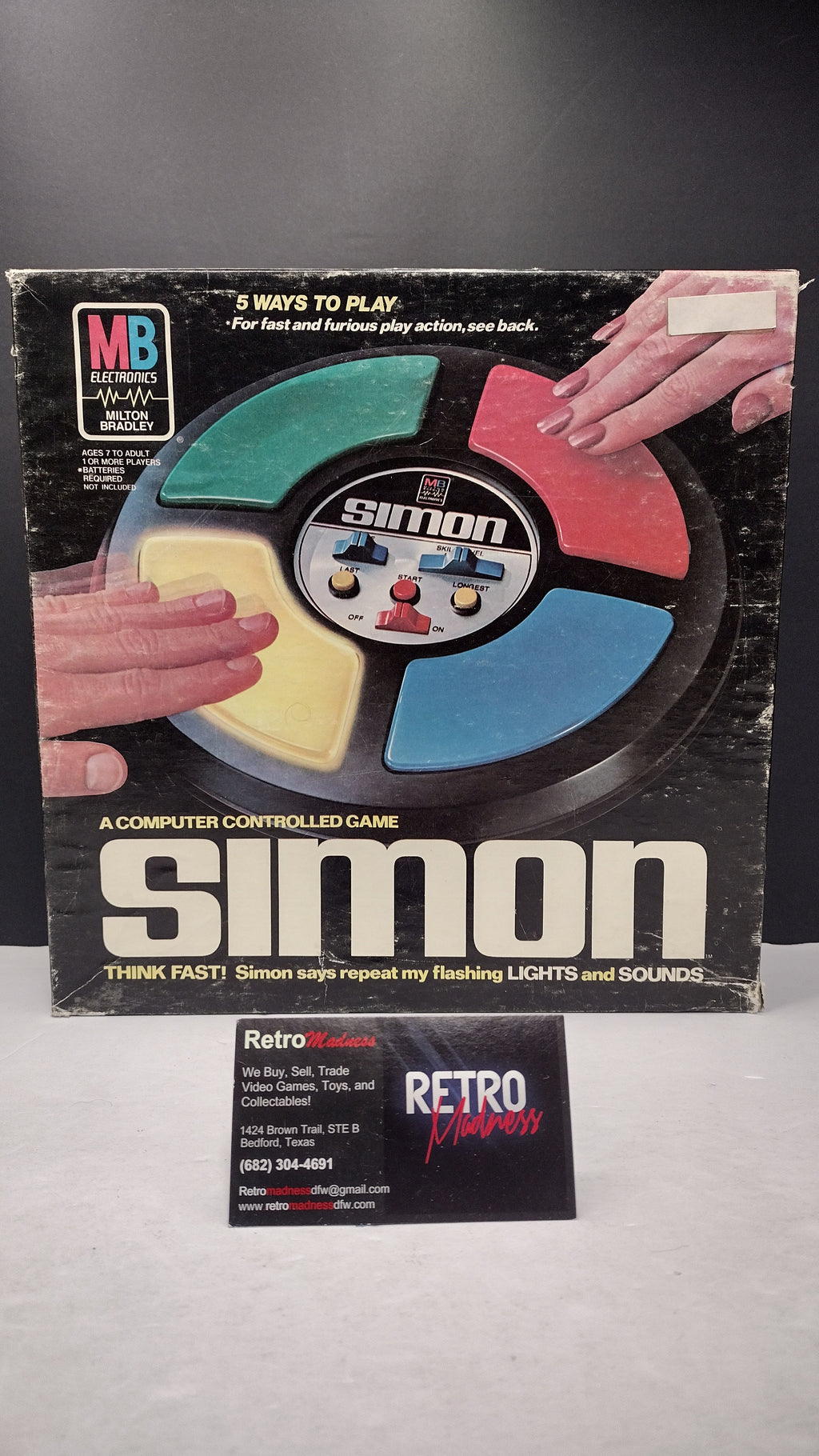 Vintage 1978 Milton Bradley Simon Electronic Memory Game (Complete with Box - Tested & Working)