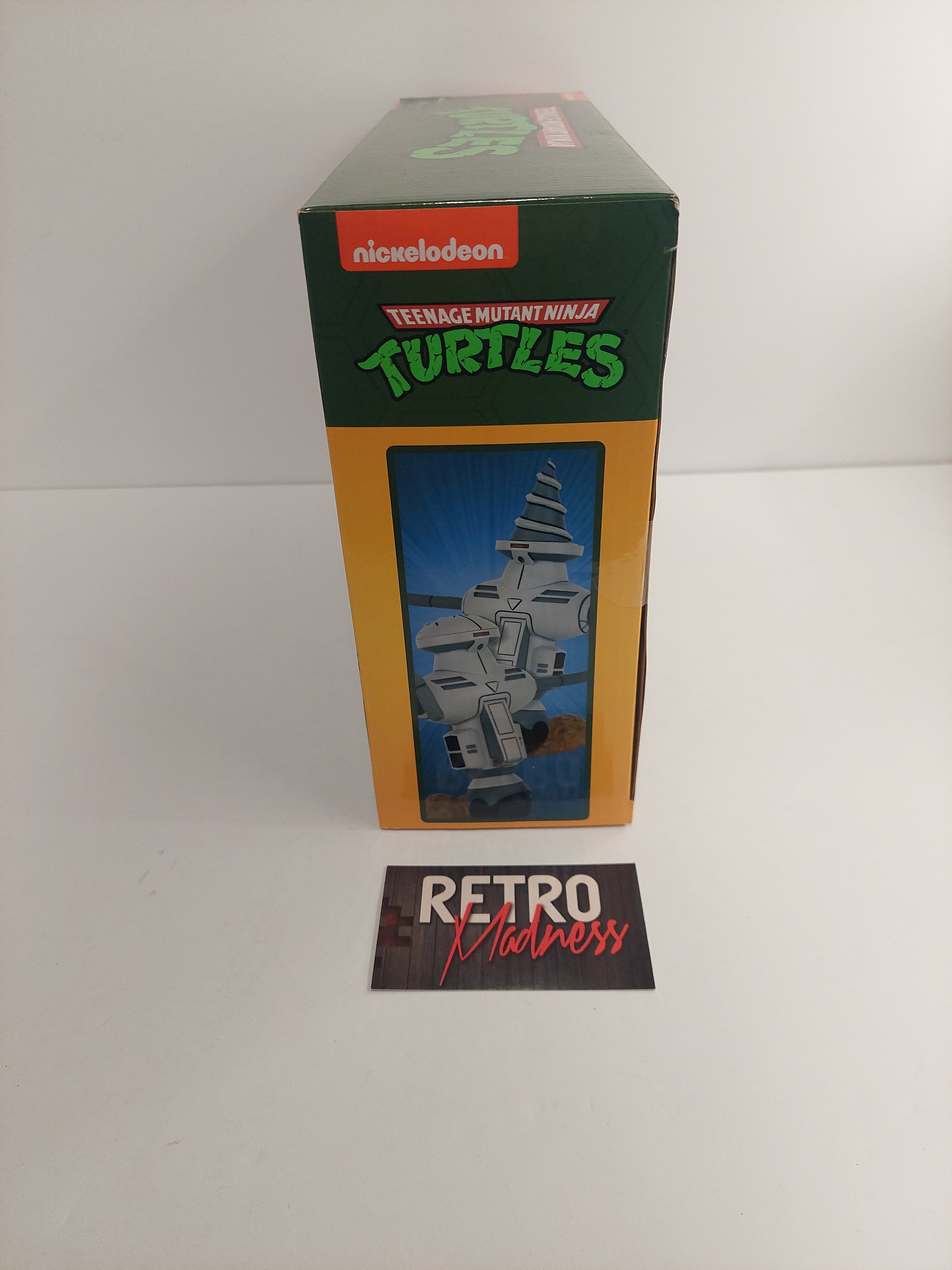 NECA Teenage Mutant Ninja Turtles Triceraton Infantryman & Roadkill Rodney