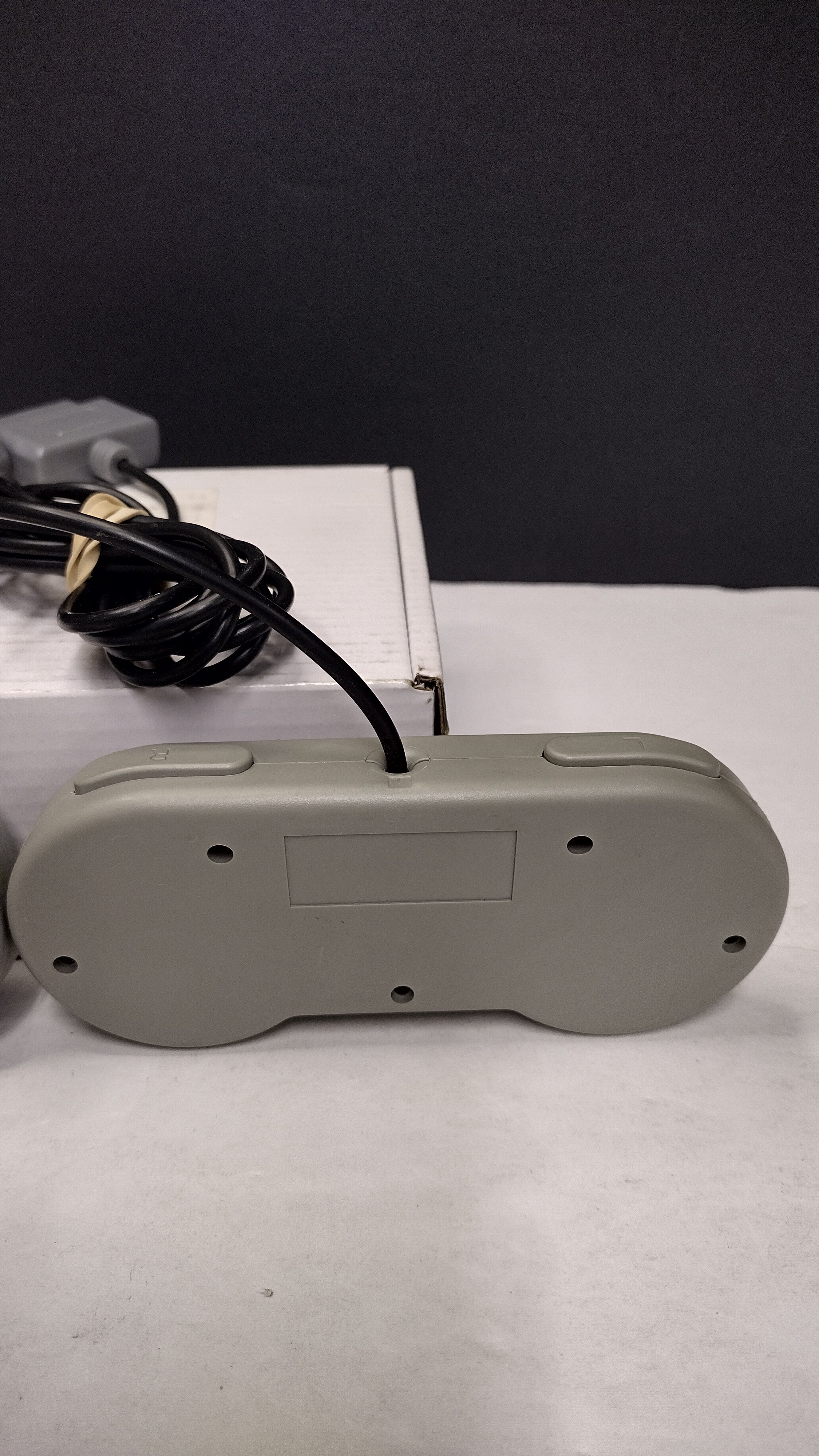 Lot of 2 Third-Party SNS-005 Style Super Nintendo SNES Controllers (Loose - Tested & Working)