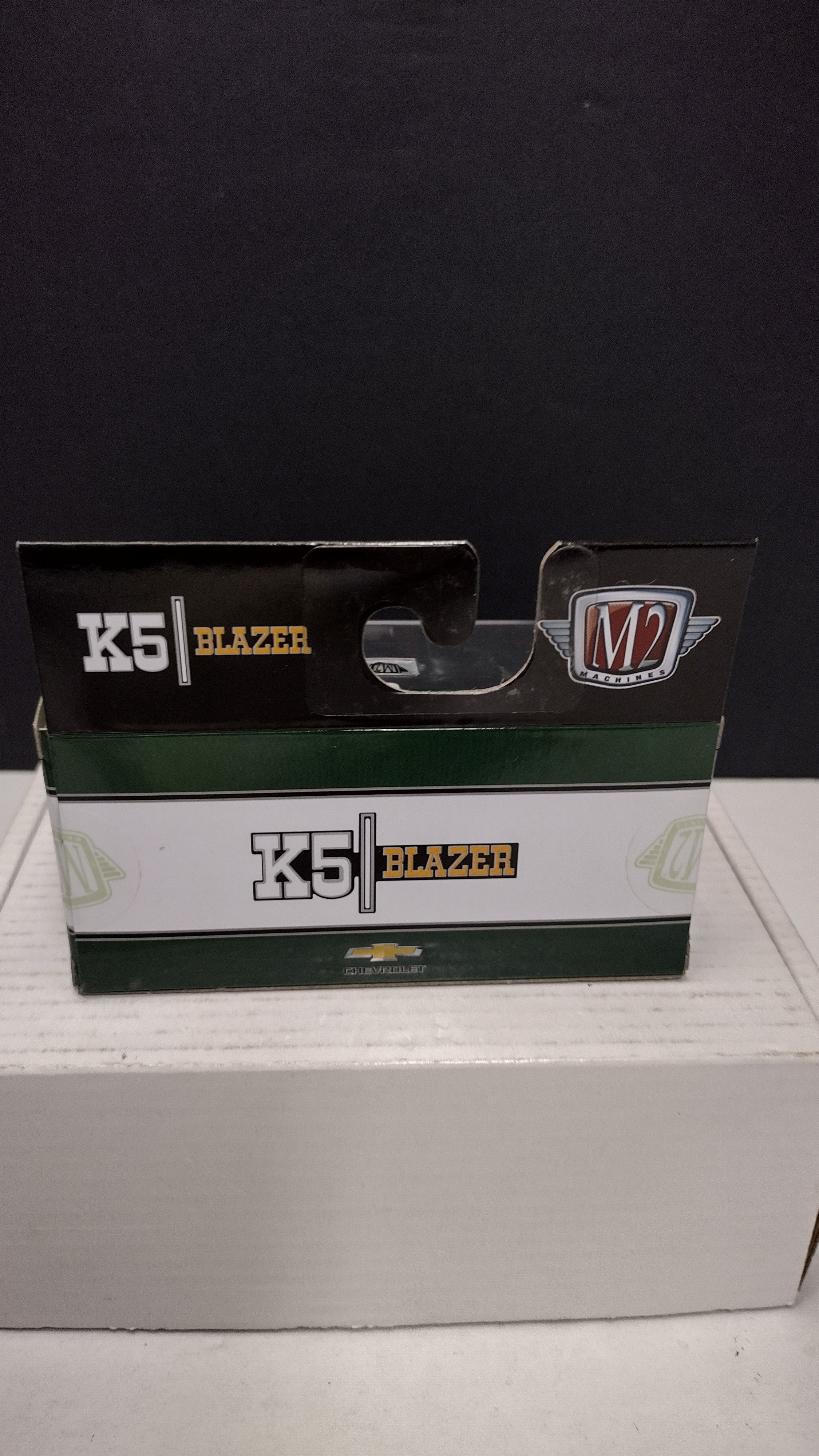 Modern 2020s M2 Machines 1974 Chevrolet K5 Blazer 1:64 (New in Acrylic Box - Factory Sealed)