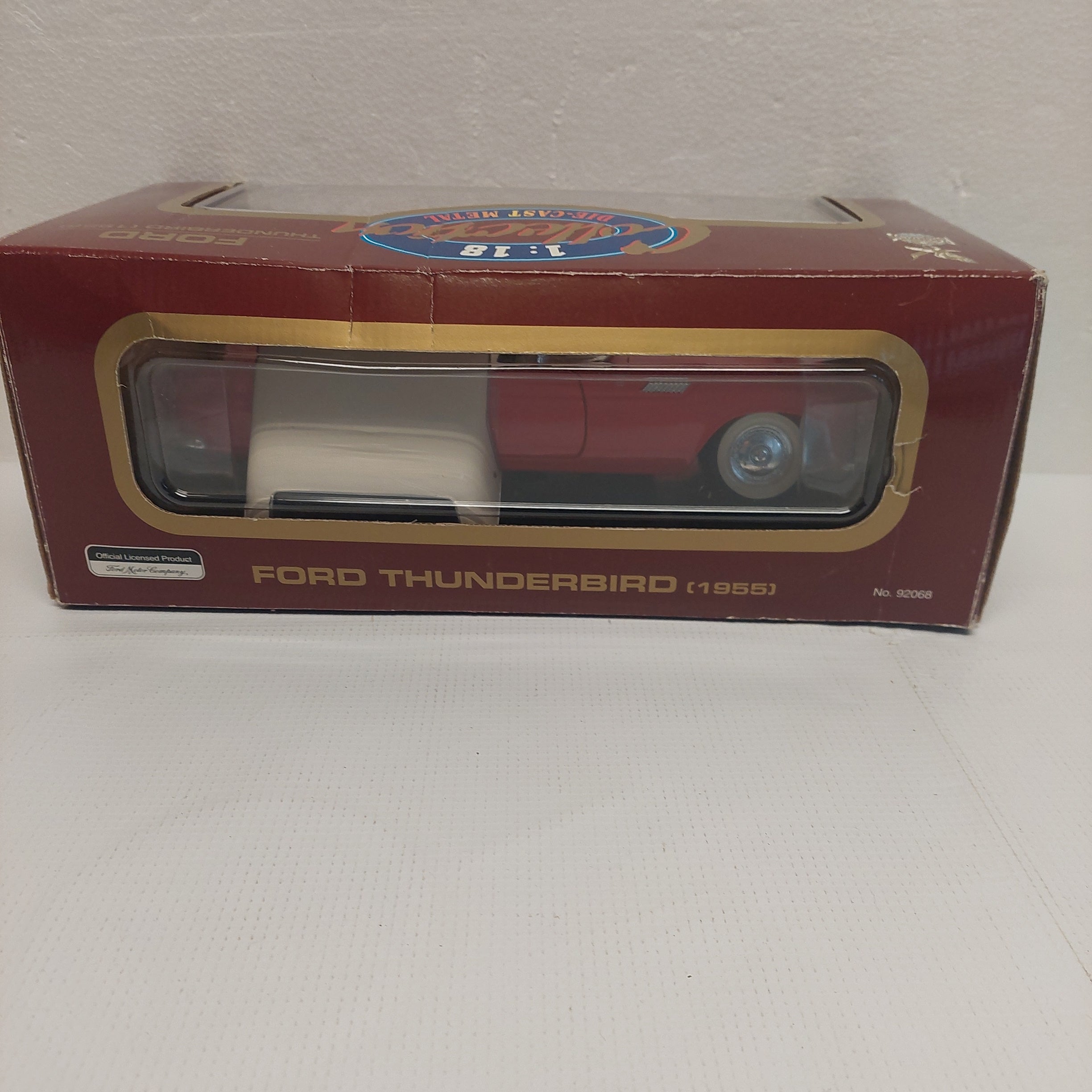 1955 Ford Thunderbird 1:18 Die Cast Metal