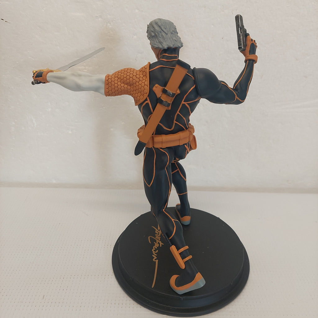 Icon Heroes Deathstroke Rebirth Collectible Statue