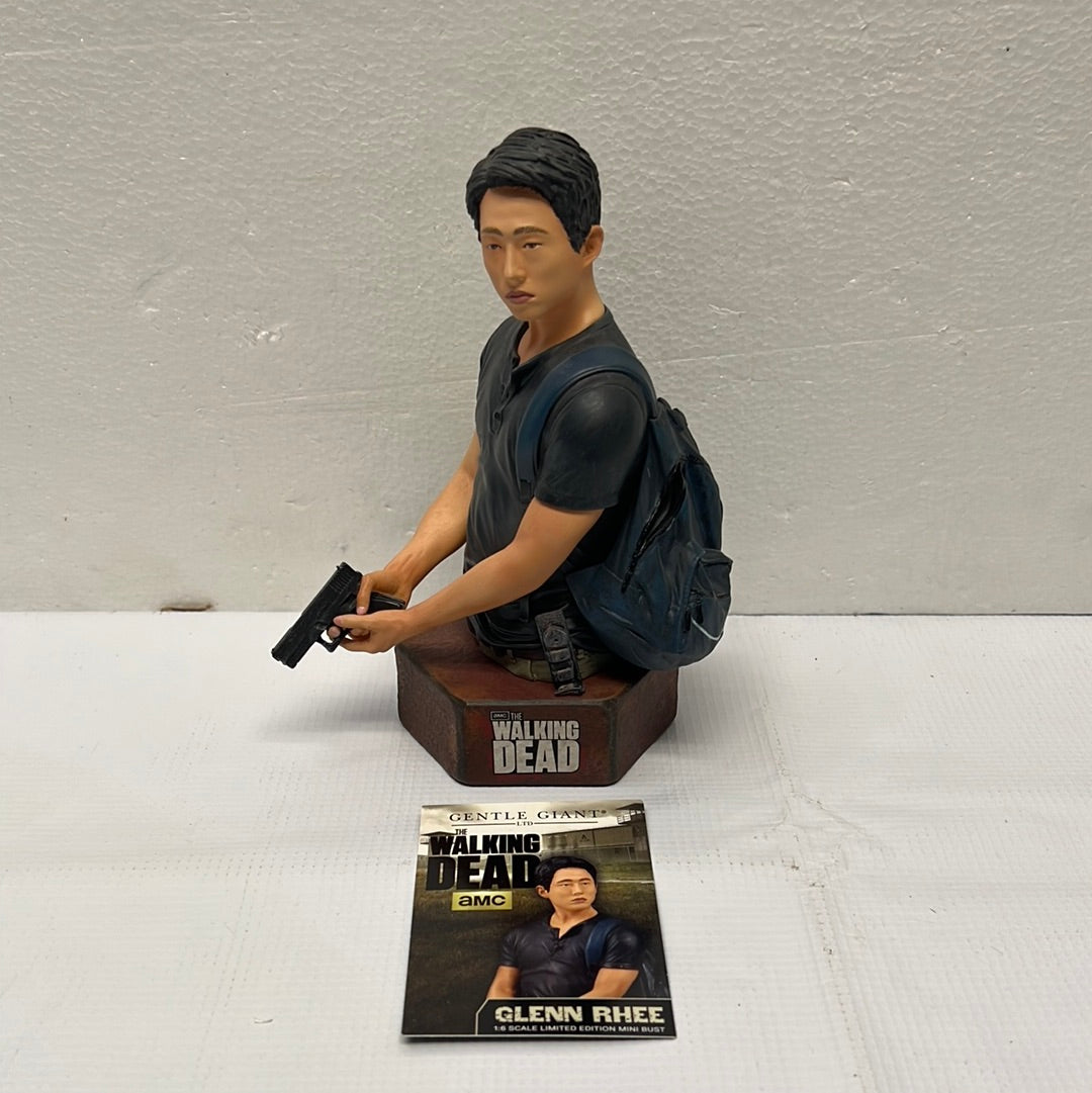 Walking Dead Glenn Rhee Bust